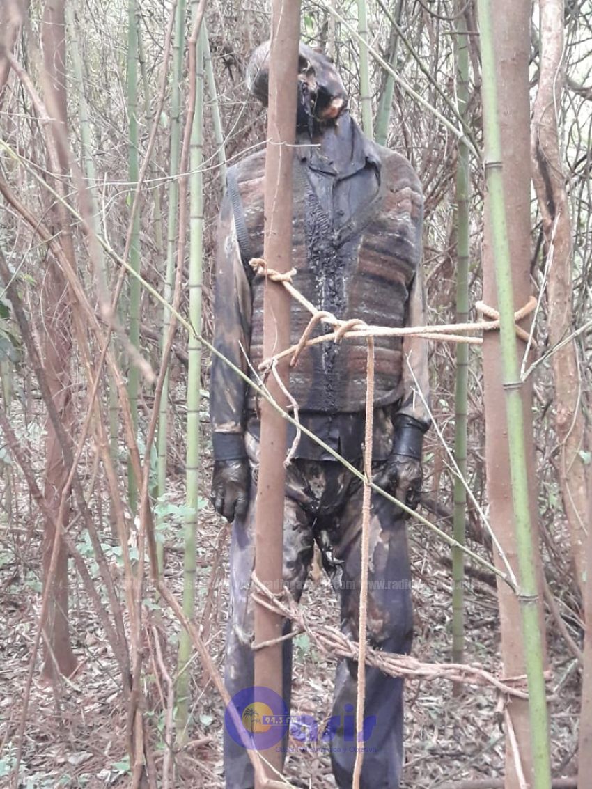 Macabro hallazgo de un cadáver  colgado