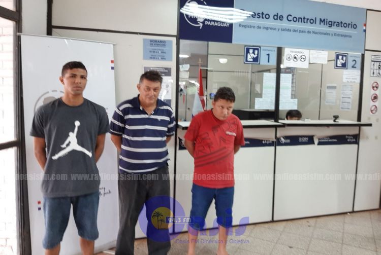 Tres brasileños fueron expulsados del país en Pedro Juan