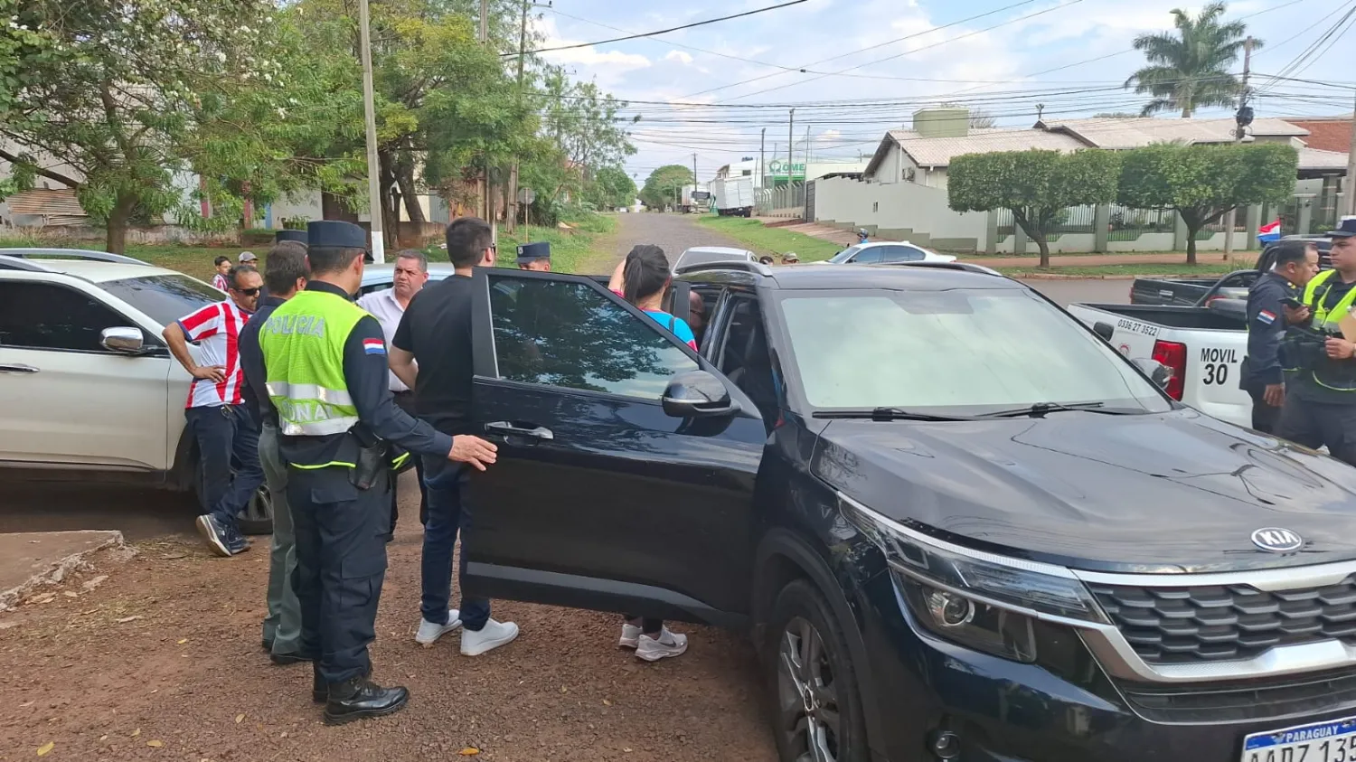 Abogado da su versión y acusa a policías de actuar como “bandidos uniformados” en PJC