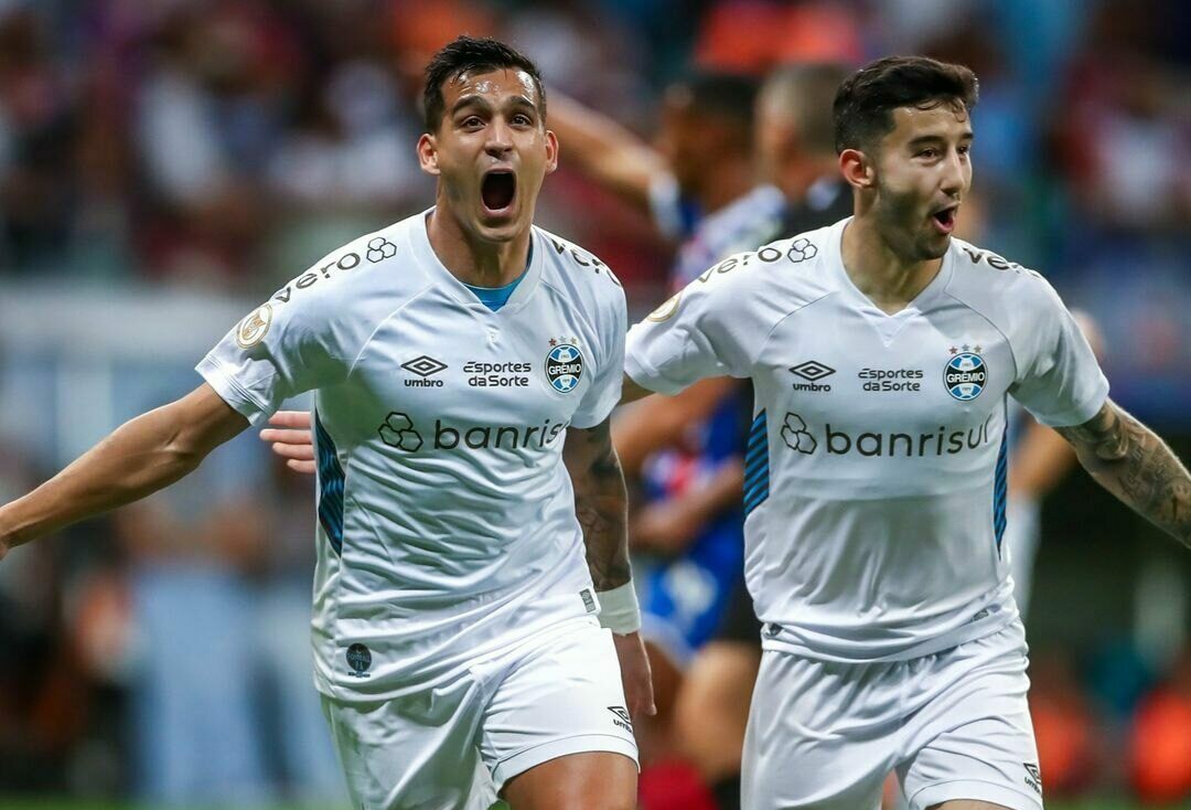 La gran asistencia de Mathías Villasanti en la victoria de Grêmio