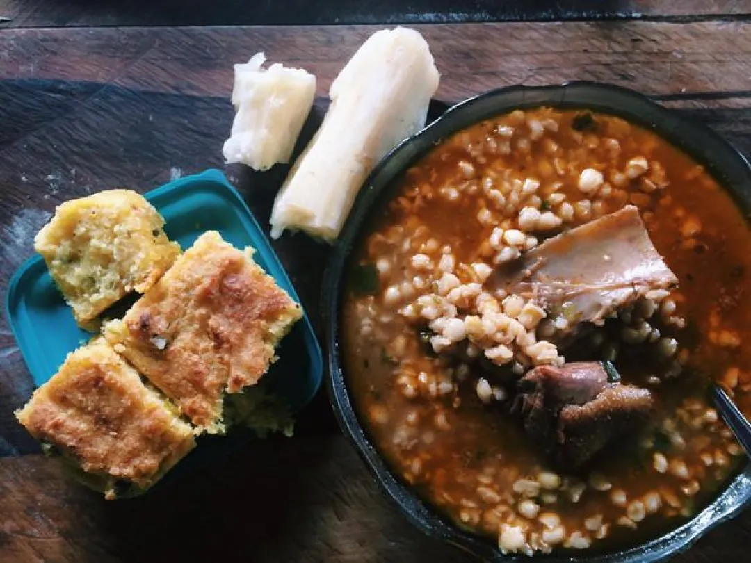 Jakaru jopara: Llegó el Karai octubre