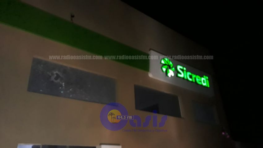 Armados con fusiles, bandidos invaden agencia bancaria en la frontera