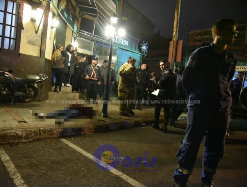 Matan a una joven en área sitiada por policías