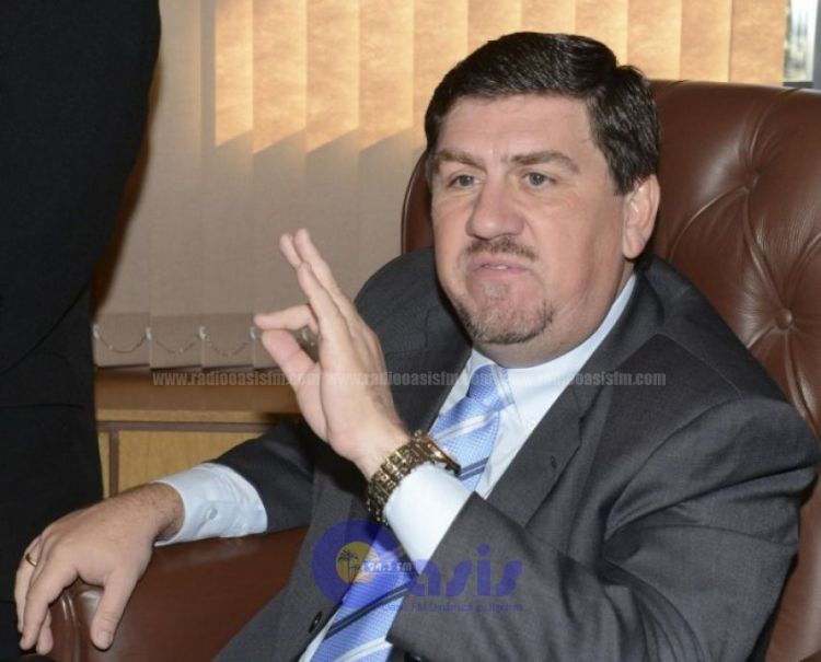 Eligen a Blas Llano como Presidente del Senado