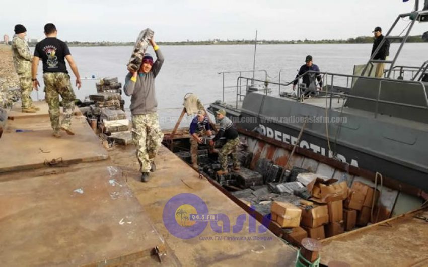 Incautan dos lanchas que transportaban marihuana en el río Paraguay
