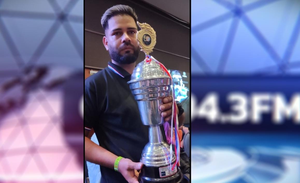 Barbero pedrojuanino se alza con importante premio en el rubro