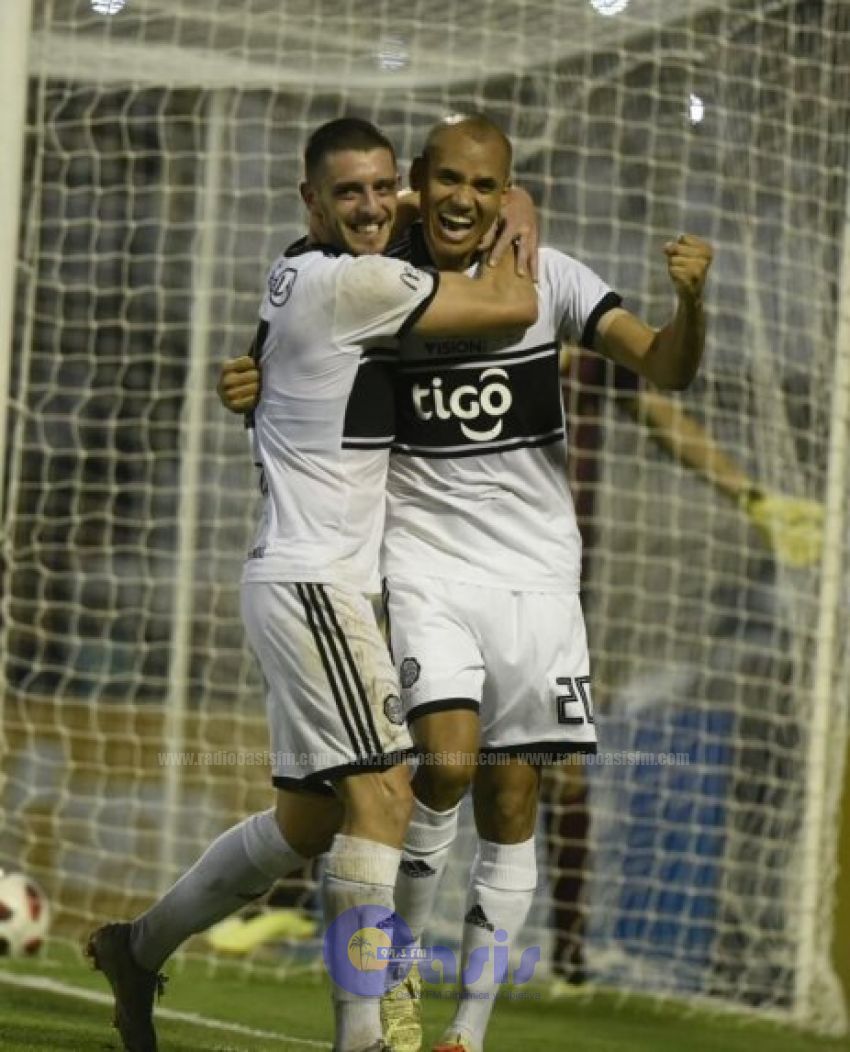 Olimpia abrazado a la ilusión