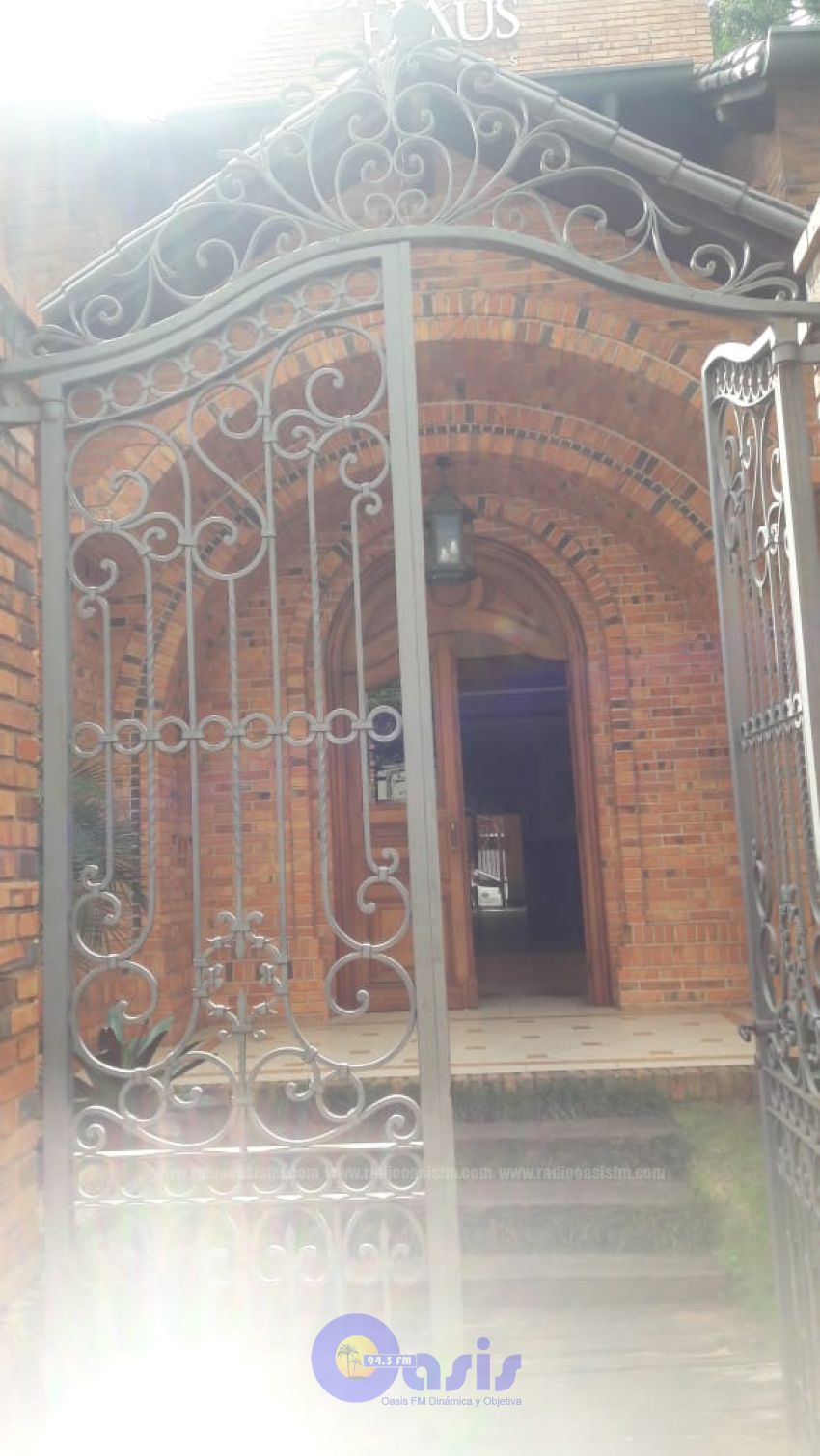 Caso Messer: Fiscales Anticorrupción allanan residencia que era utilizada para alquiler de eventos