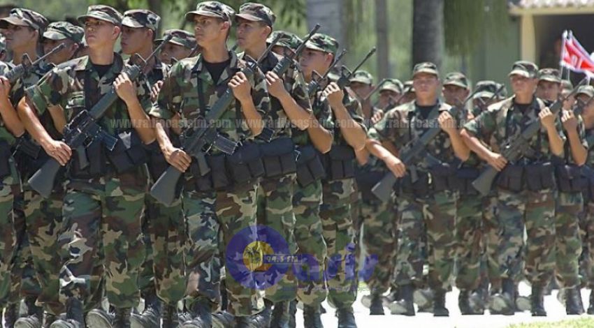 Jóvenes de 18 a 26 años en la mira: cuartel, objeción (a pagar con servicio) o multa de 400 mil