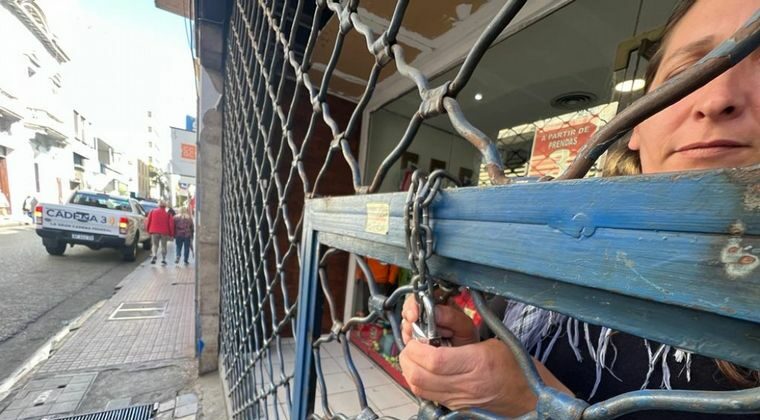 Una treintena de detenidos en Argentina por saqueos a comercios