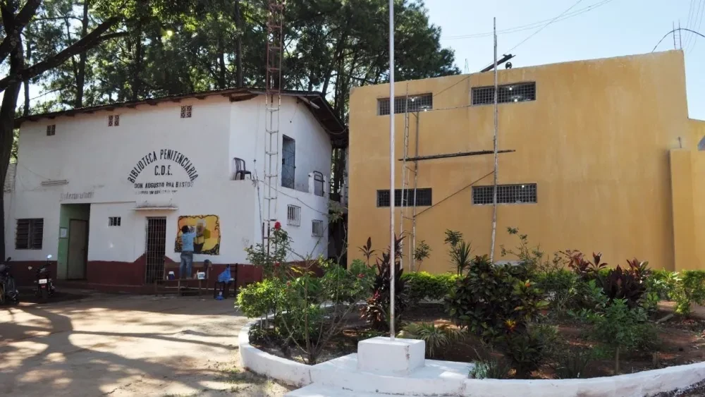 Presunto miembro del PCC es herido por su compañero en cárcel de Ciudad del Este