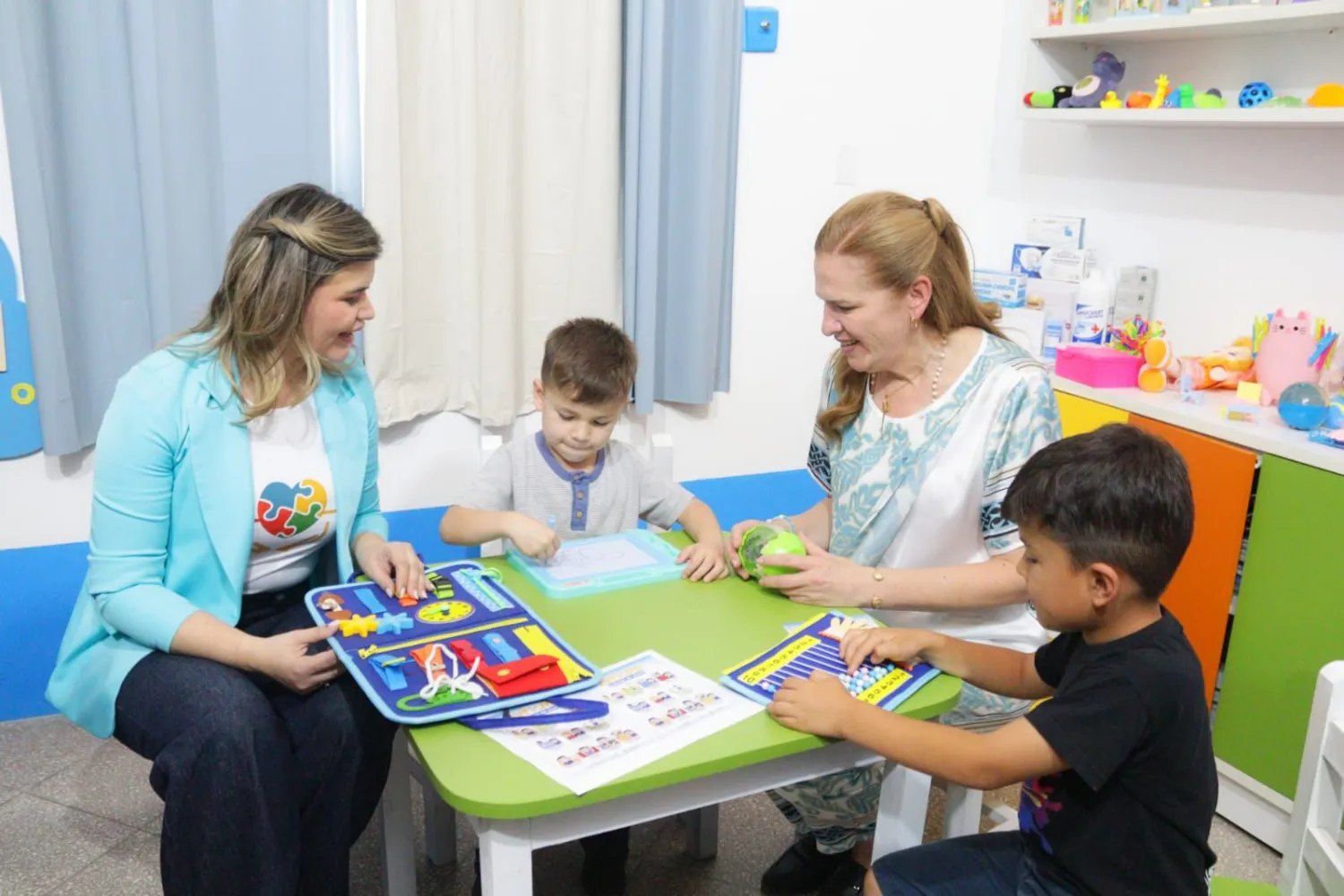 Un trabajo conjunto que abraza a las familias ovetenses: nuevo espacio para niños con TEA en Coronel Oviedo