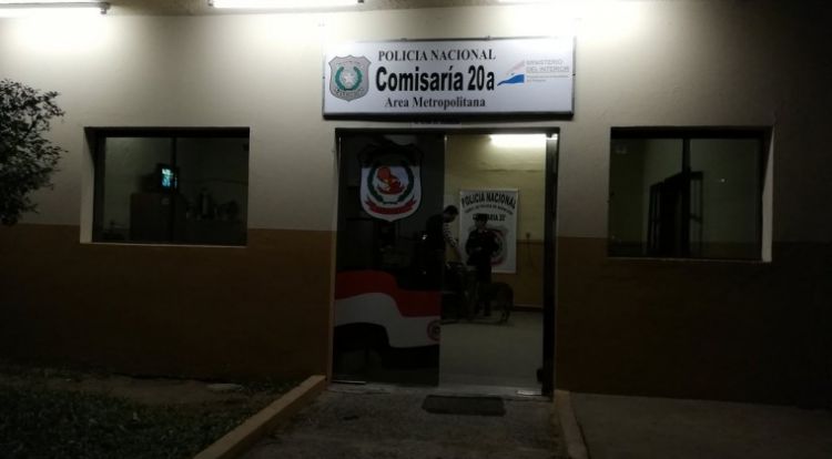 Robaron arma policial de una comisaría