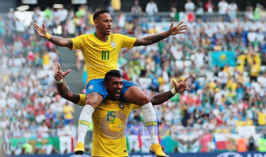 Brasil vence a un valiente México y clasifica a cuartos