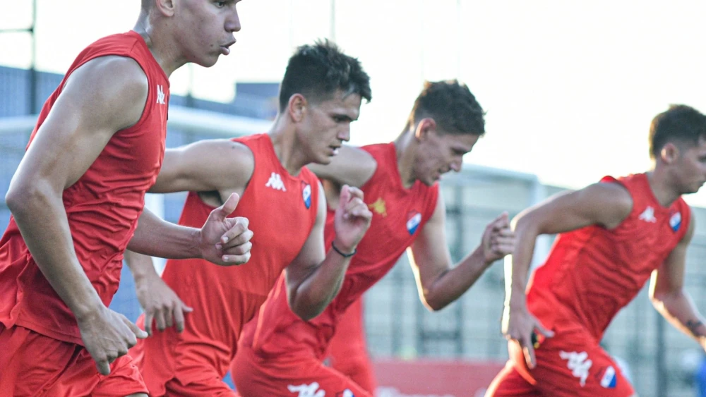 Pumpido espera por más incorporaciones