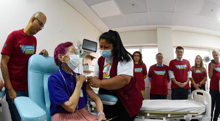 Campaña Invierno: más de 214.000 vacunas se aplicaron esta semana