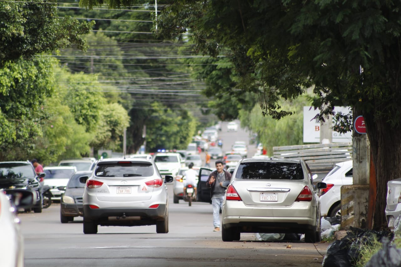 Lunes cálido con bajas probabilidades de lluvias