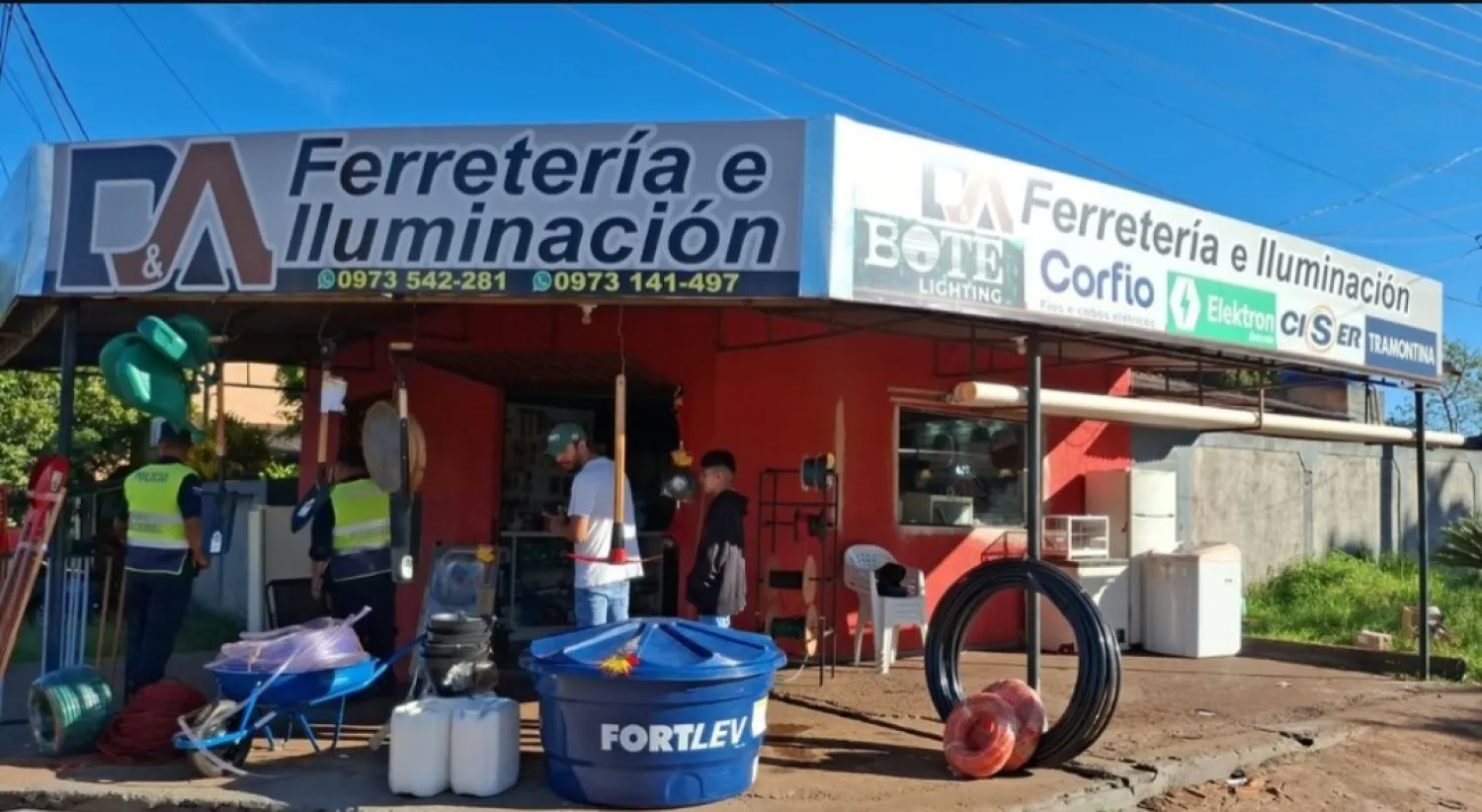Atacan a tiros una ferretería en Pedro Juan