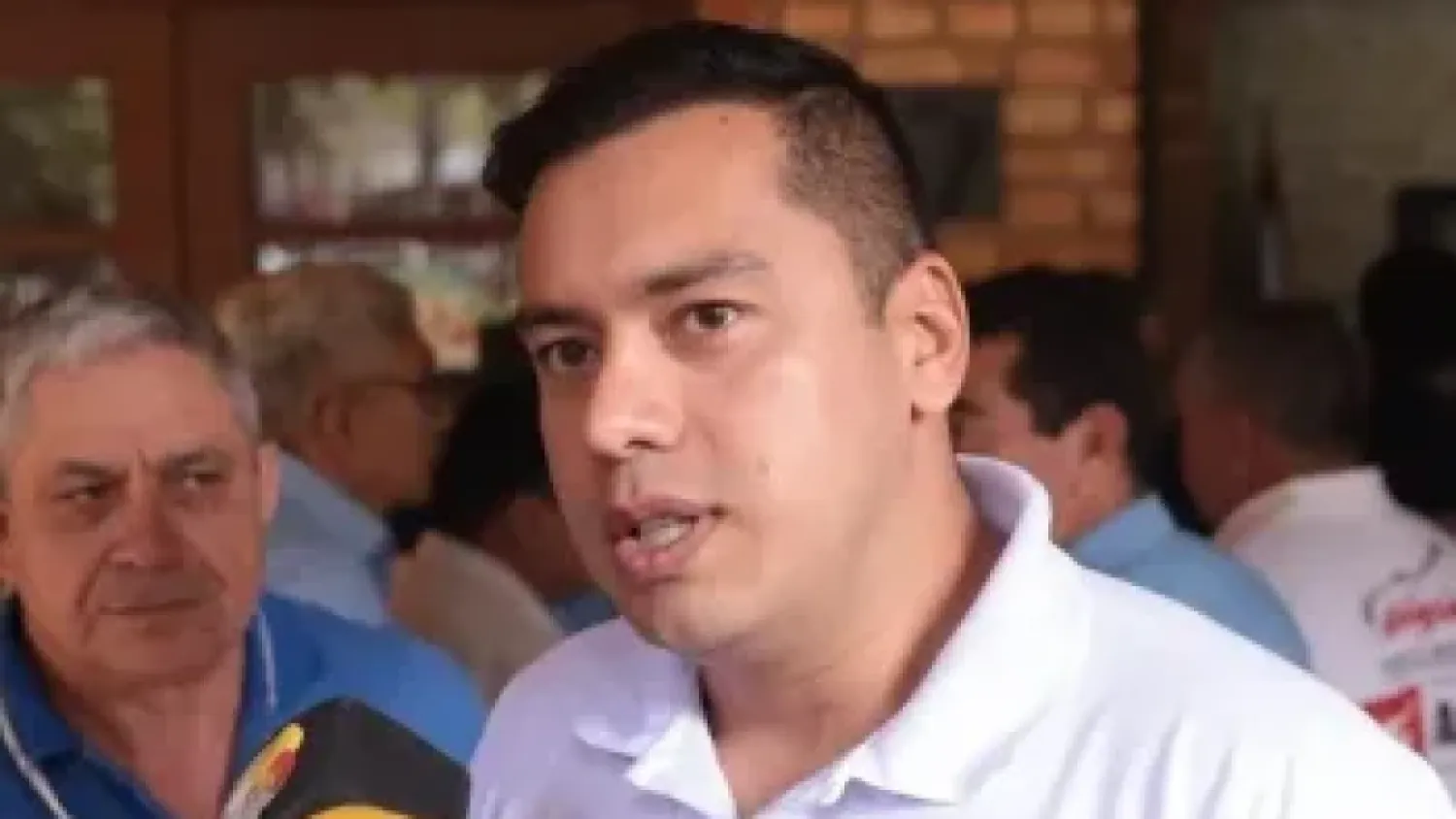 Vecinos cuestionan obras inconclusas y falsos anuncios del exintendente en Ciudad del Este, Miguel Prieto