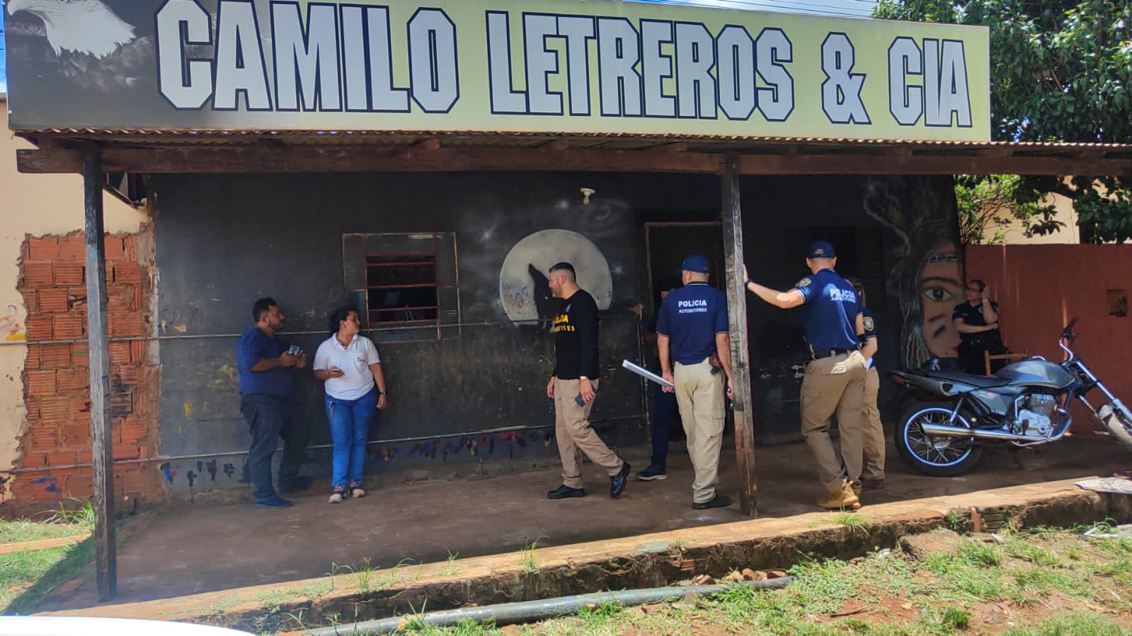 Local comercial se dedicaba supuestamente a falsificar chapas paraguayas