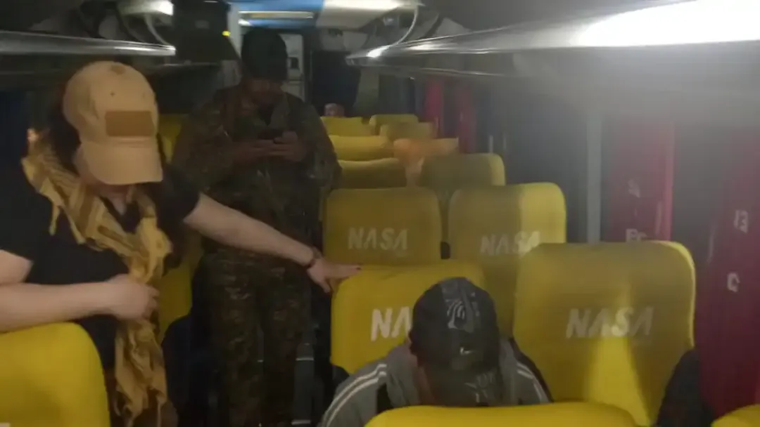Pasajero queda detenido por viajar en el ómnibus con marihuana