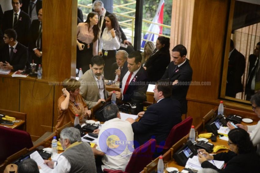 Tratarán expulsión del Senador Víctor Bogado el lunes