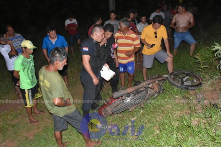Tres muertos en violento choque entre motocicletas en Caaguazú
