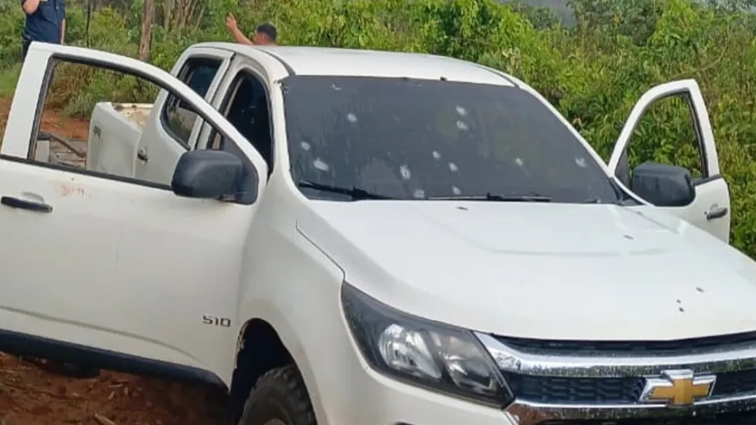 Acribillan a tres hombres dentro de una camioneta en Yby Pytã, según informe policial