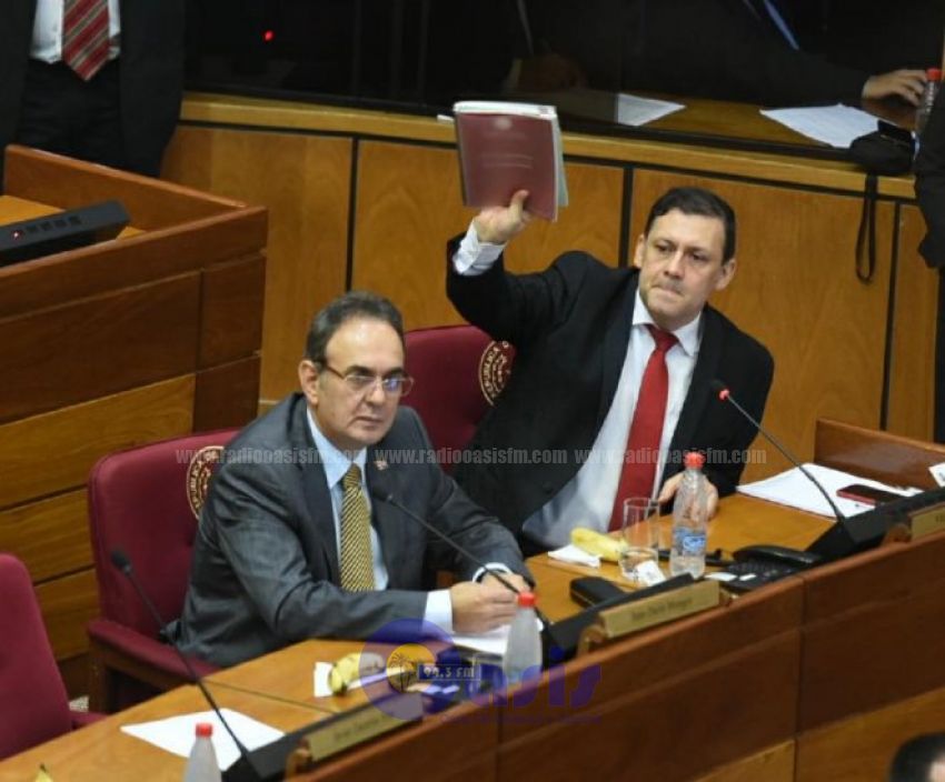 Víctor Bogado no quiere prestarse a una "parodia" de defensa