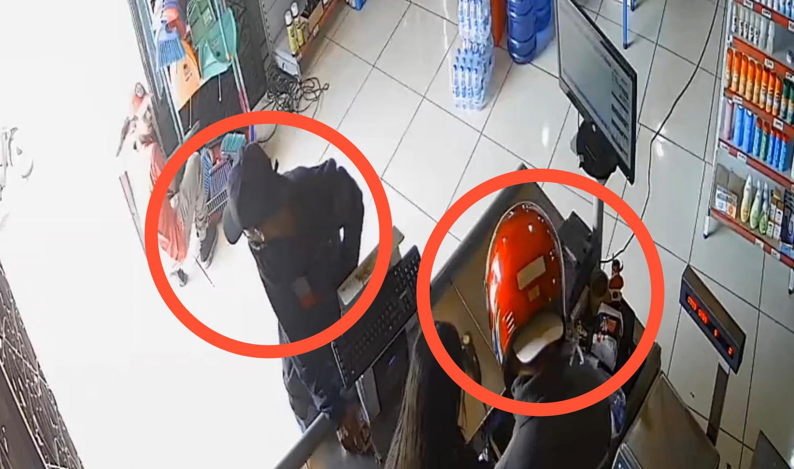 YA NO TIENEN MIEDO: En pleno medio día asaltan supermercado