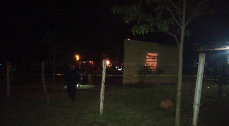 Joven defendió a su madre y fue asesinada por el padrastro