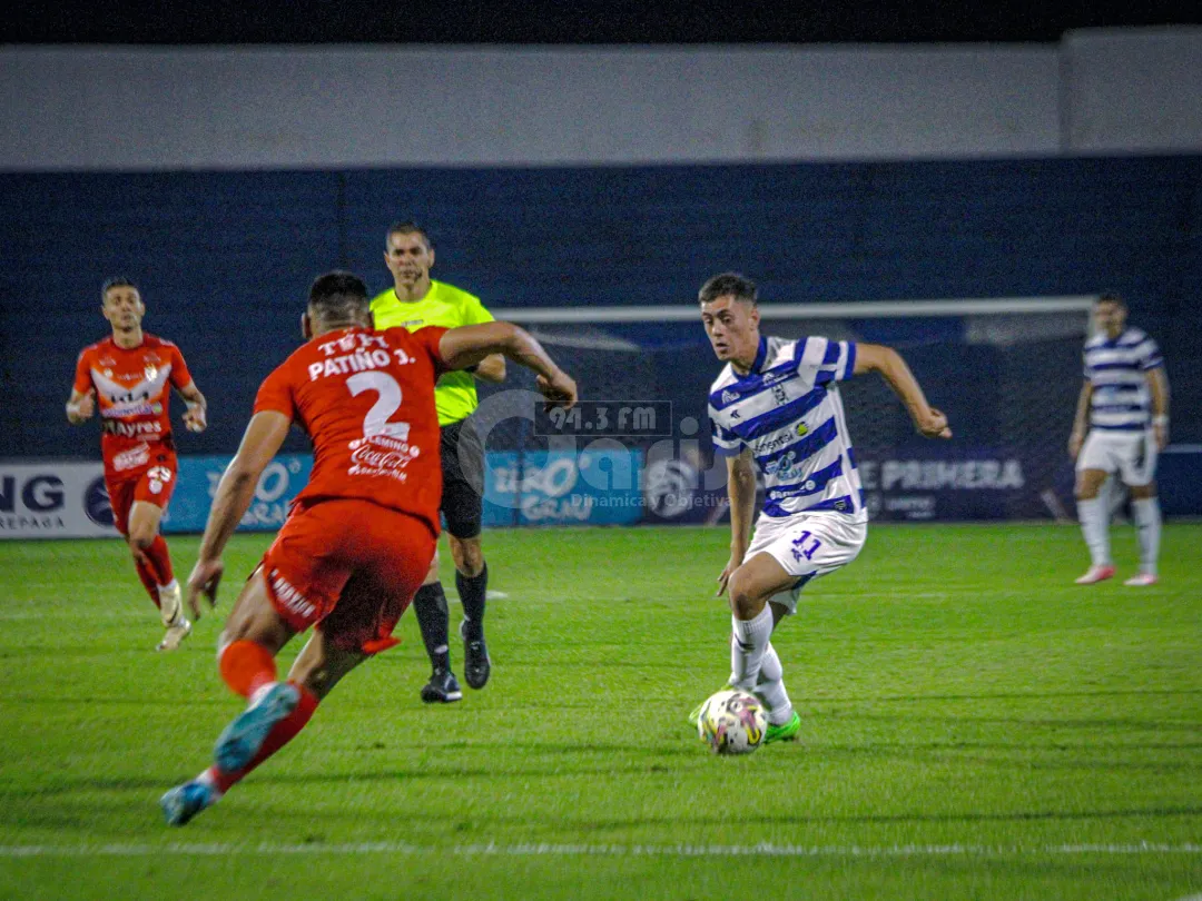 El Gallo sede terreno ante Ameliano