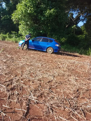 San Rafael del Paraná: roban a familia, maniataron a las víctimas y las abandonaron a 3 km de su hogar