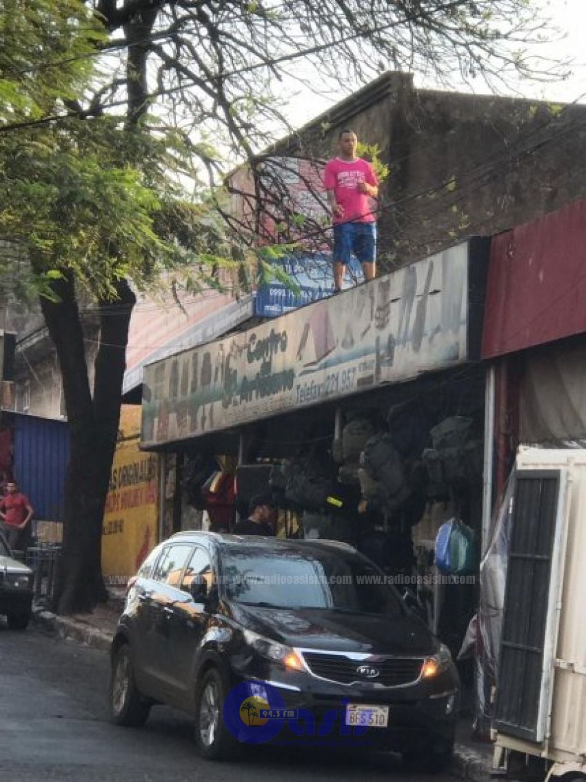 Adicto hirió a tres personas a martillazos