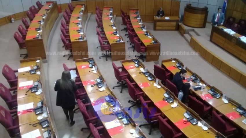 Colorados dejan Senado sin quórum