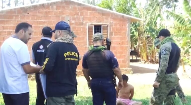 Capitán Bado: Atentado con 45 disparos: policía está grave y hay un detenido