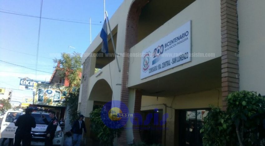 Liberan a policías tras denuncia de violación: "El acto fue por voluntad propia"