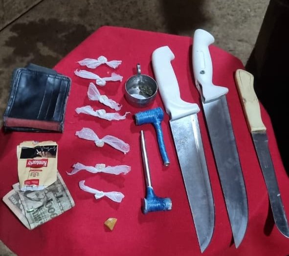 Antinarcóticos de la policía detienen a microtraficante