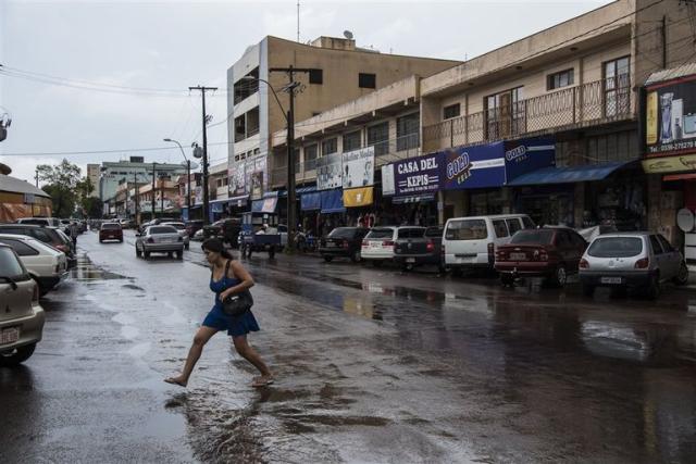 Lluvias hasta hoy y nuevo descenso la próxima semana