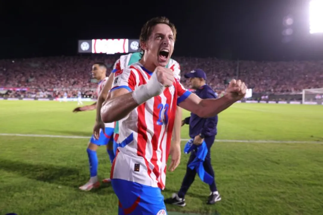 Paraguay derrotó a Uruguay y quedó a un pasito del Mundial