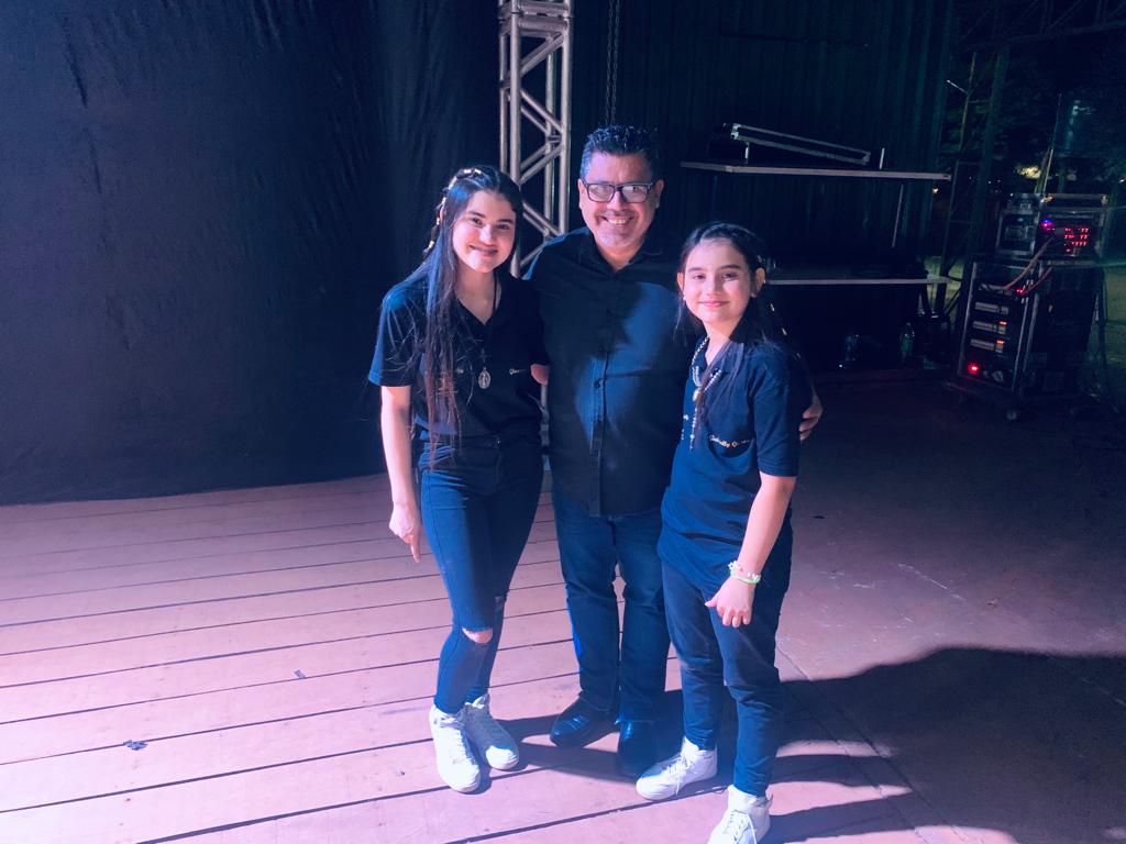 Noche mágica se vivió en el concierto católico de la Expo Amambay