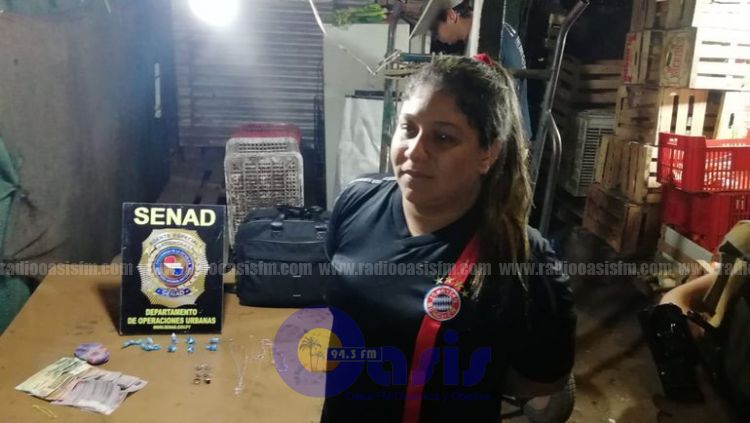 Detienen a mujer que vendía cocaína en puesto del Abasto