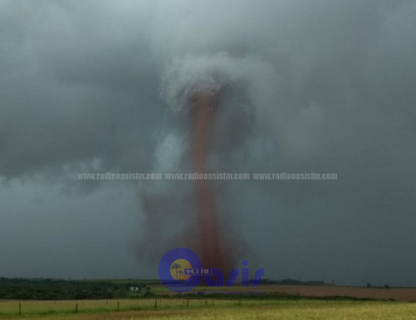 Tornado causa susto a pobladores de Marangatu