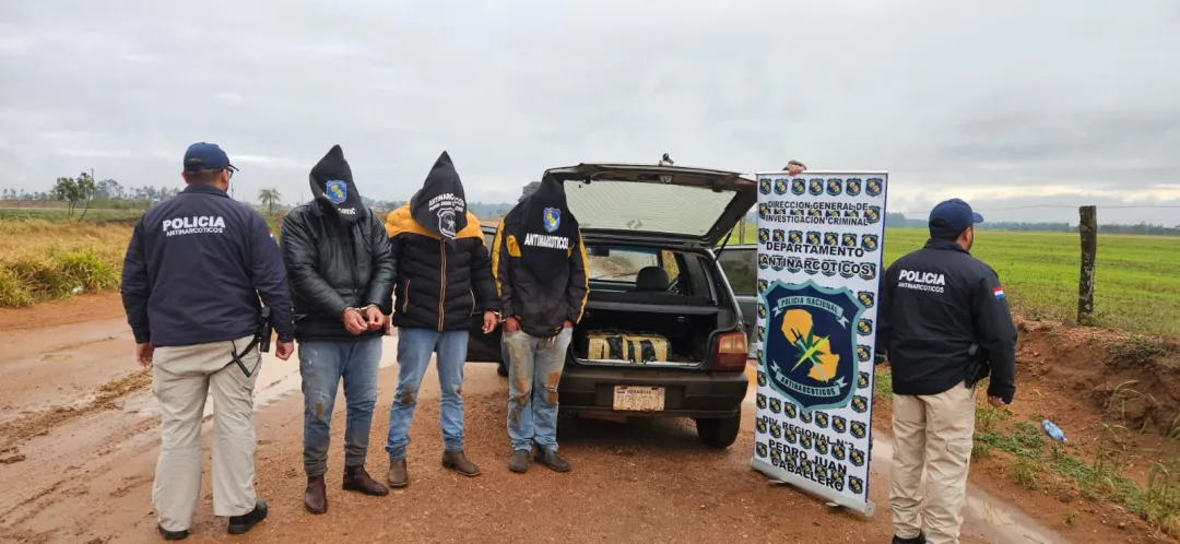 Operativo antidrogas en Amambay deja tres detenidos y un cargamento de marihuana incautado