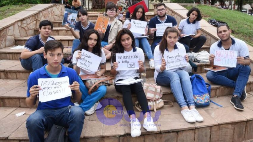 Aumenta crisis en el MEC: 8.000 docentes tienen jubilación en mano