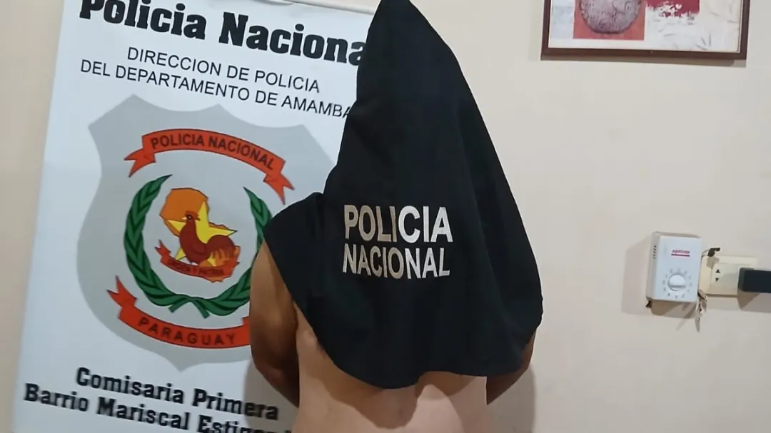 Brasileño con antecedentes es detenido por la policía por el supuesto hecho de violación de domicilio