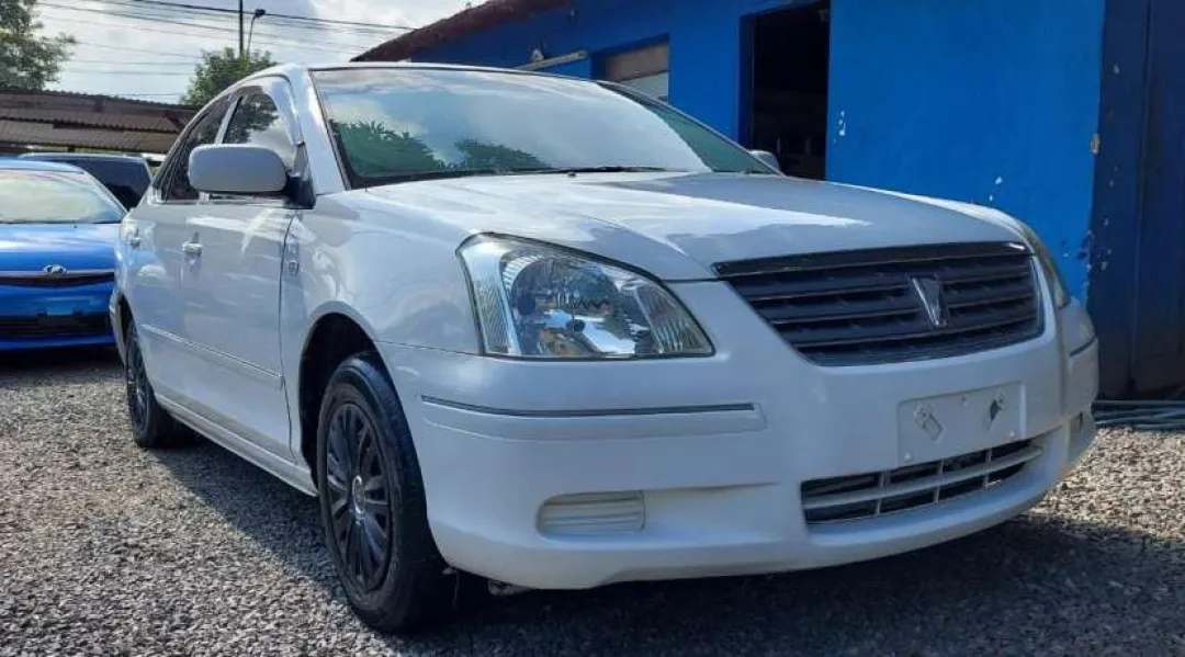 Detienen a un hombre e incautan vehículo con búsqueda y localización en su poder