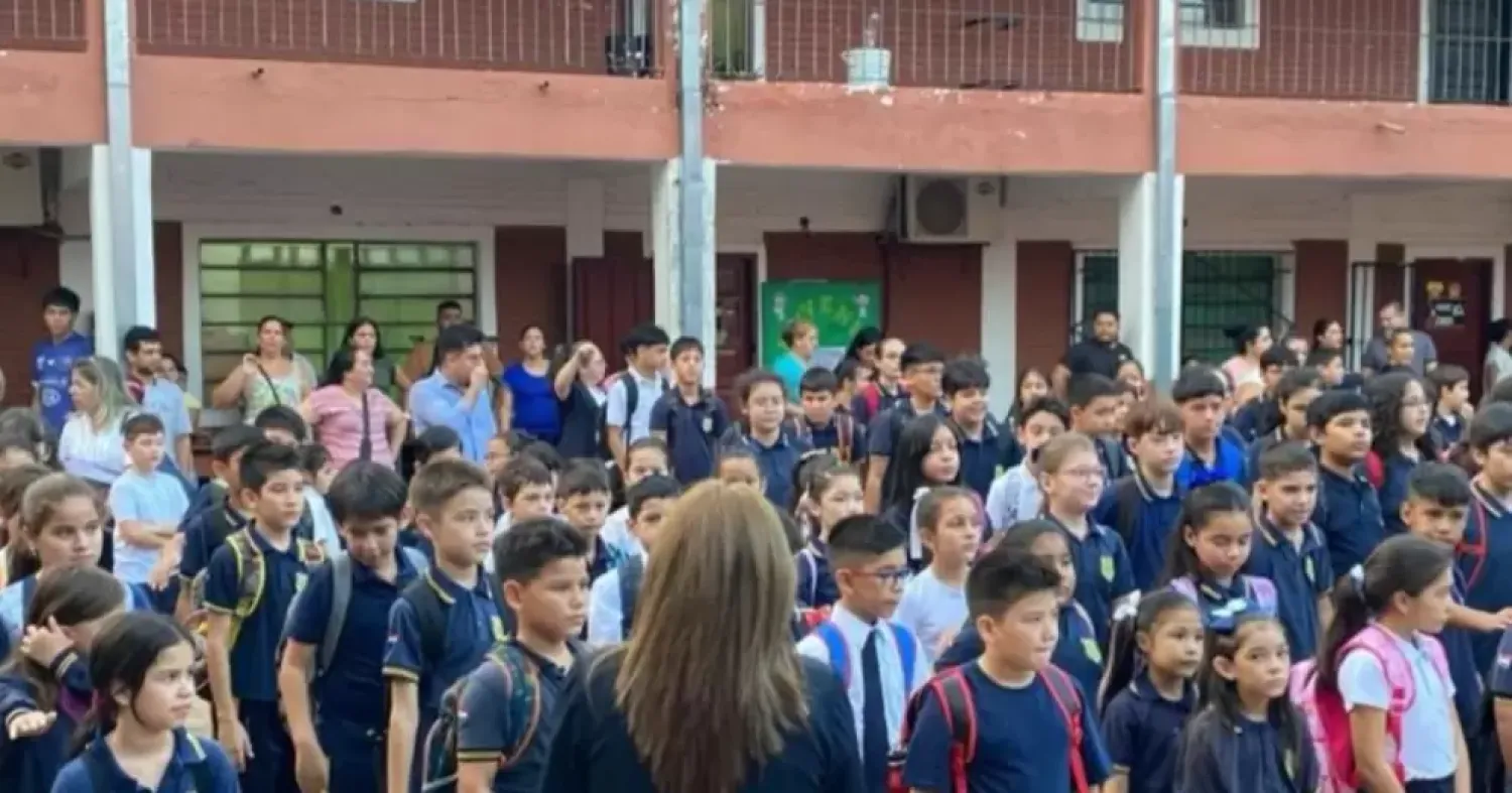Inicio de clases 2026 en Paraguay en medio de tensiones y dudas