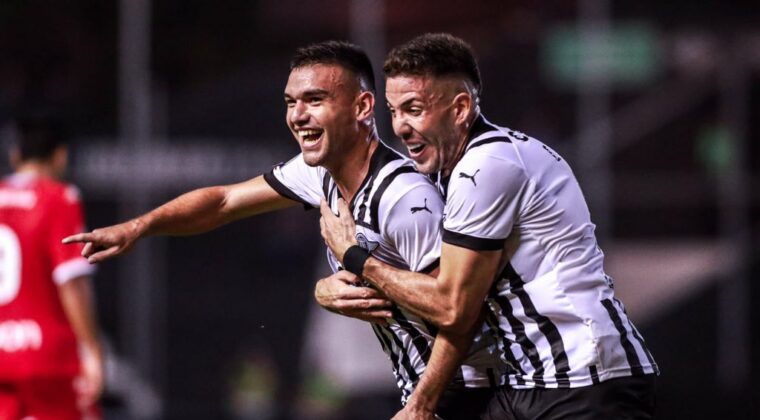 Libertad, infalible en lo más alto del Apertura