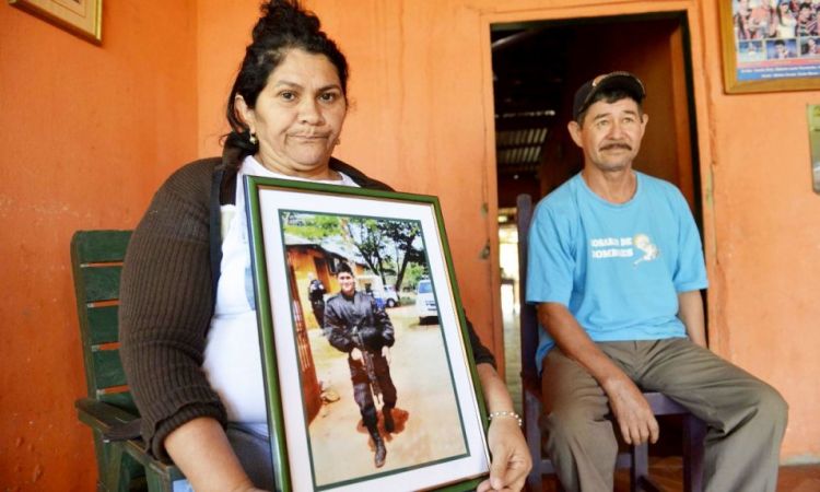 Arrestan a sicario contratado supuestamente para matar a mamá de Edelio